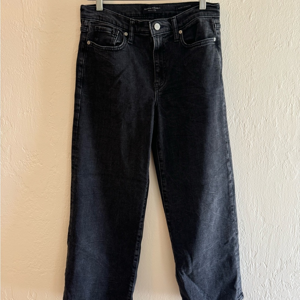 BANANA REPUBLIC HIGH RISE WIDE LEG CROP 27